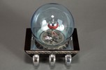 Art Deco Japanese ”Fishbowl” Clock with Swimming Goldfish